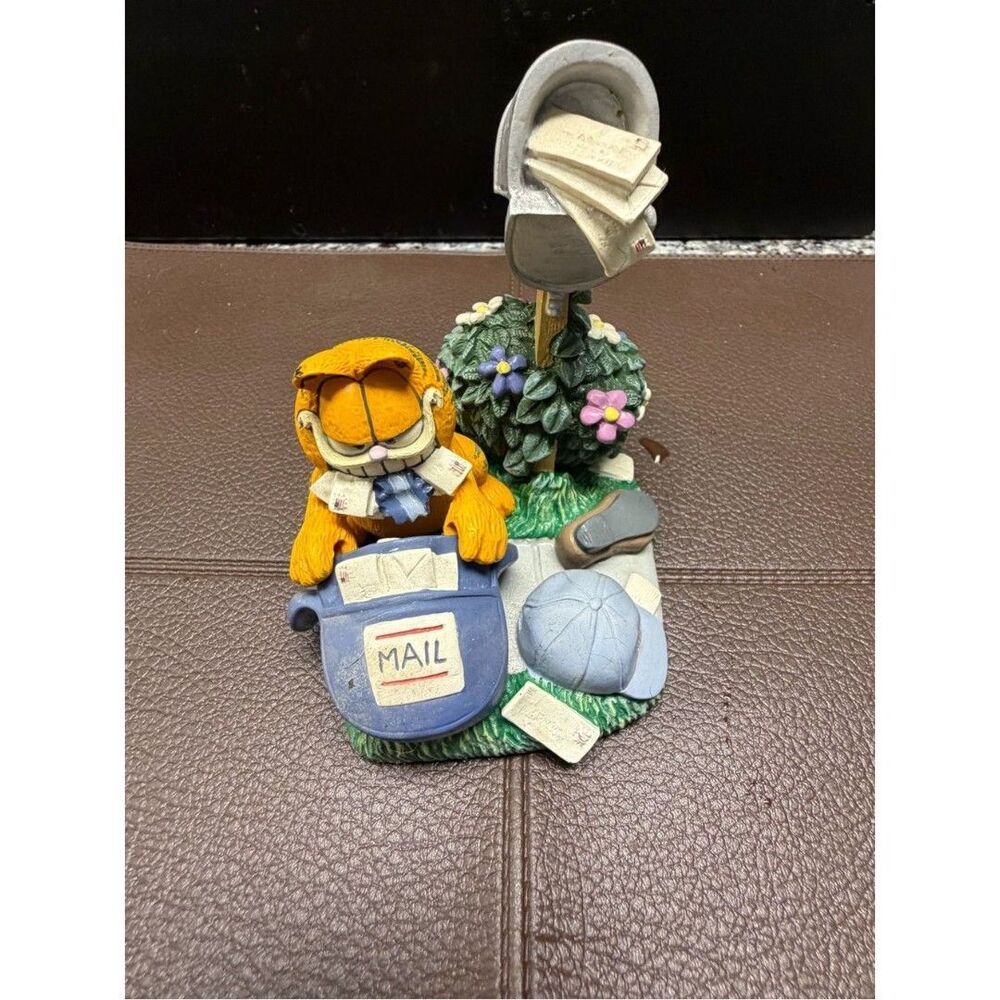 Garfield Mailbox Figurine - Orange, Blue, Green